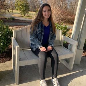 Meet your Posher, Suree